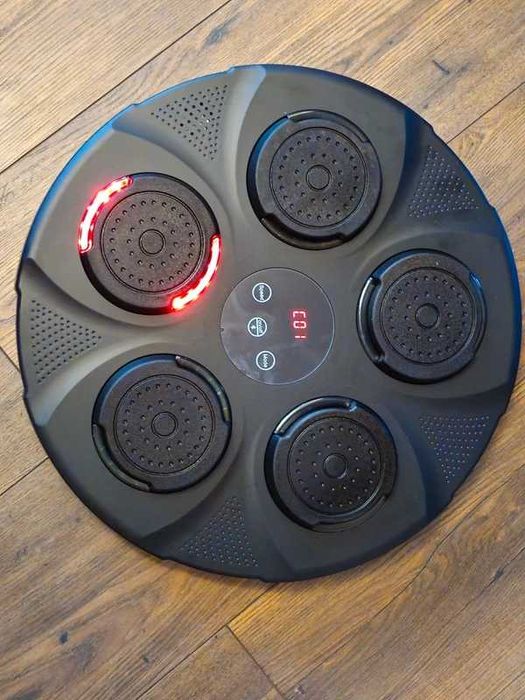 Muzyczna Maszyna Do Boksu Ściana Bokserska + Rękawice