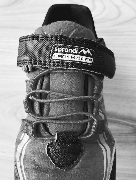 SPRANDI. Buty sportowe.