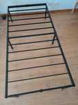 Cama de solteiro 90 X 190cm, estrutura de metal