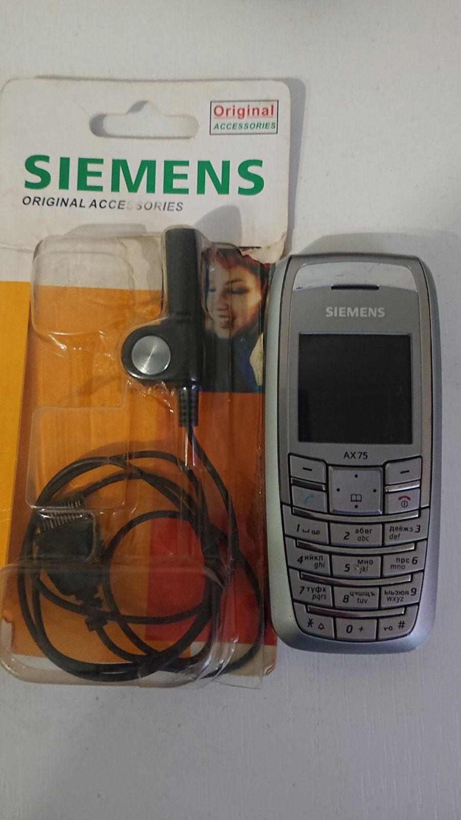 Продам телефон Siemens AX75