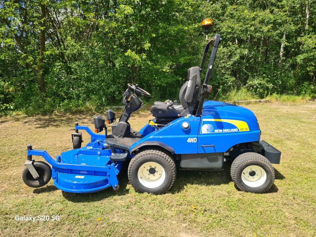 New Holland MC35 4x4 Mulczer Iseki Kubota Profesjonalna kosiarka do Tr