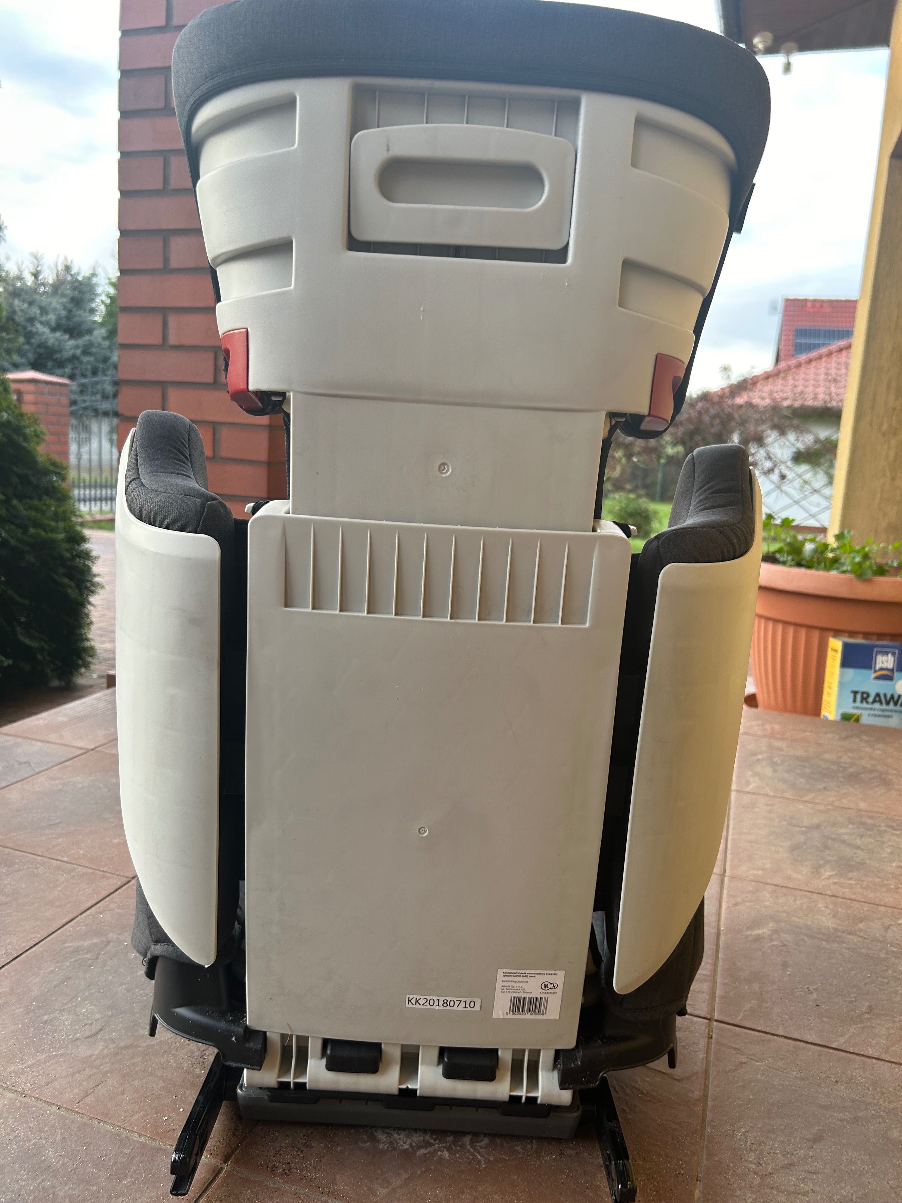 Fotelik kinderkraft 15-39kg isofix