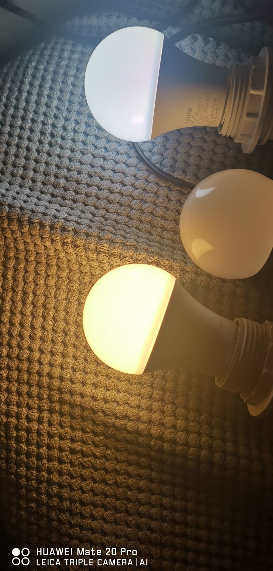 Żarówka led WiFi  3szt +oprawki z kablem