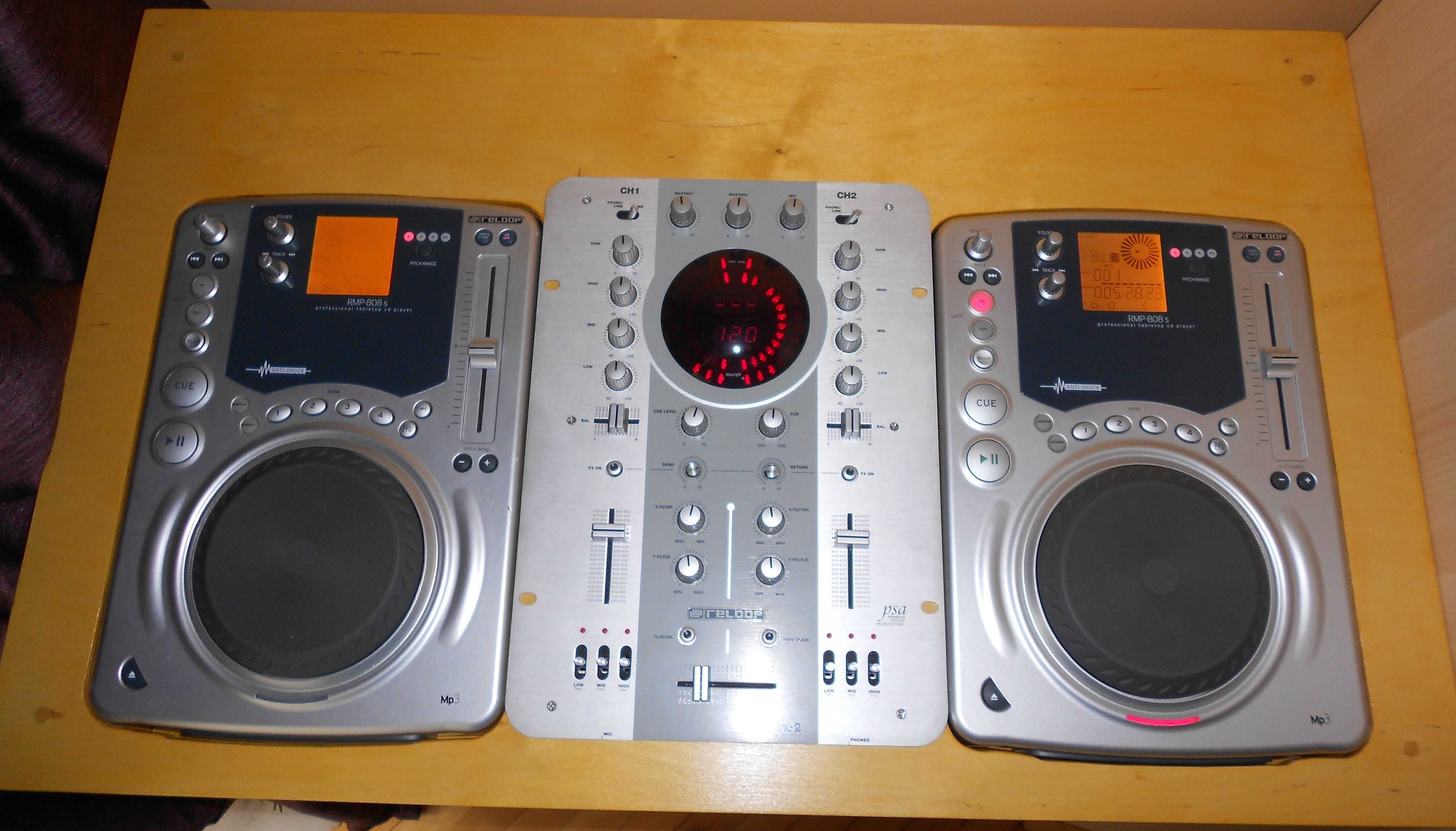 Zestaw Reloop Effex 2 + 2x RMP-808s + bonus