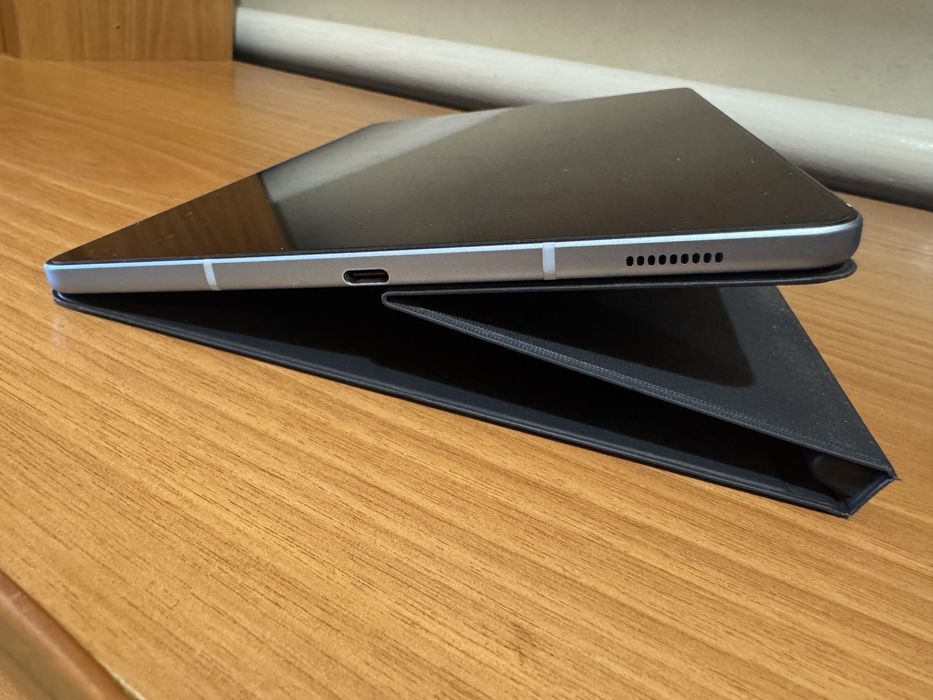 Samsung tab s6 lite 4/64 +магнітний чохол та стілус
