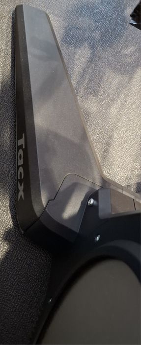 Garmin Tacx Flux S trenażer rowerowy