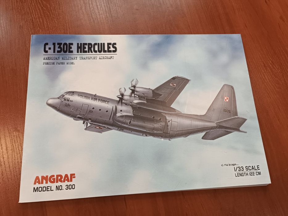 Model kartonowy C-130E Hercules – Angraf 300 – 1:33