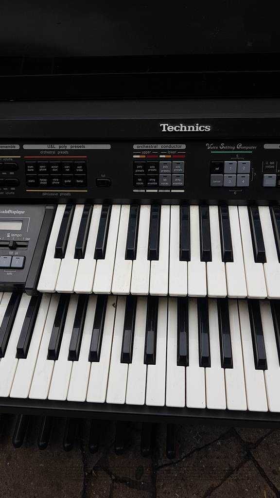 Technics Organy, Pianino elektryczne Technics PCM Sound EX50L