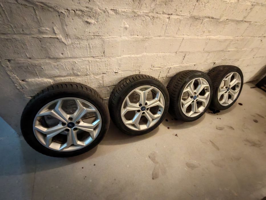 Komplet felg 18 cali+ opony Nexen Winguard Sport 2 235/45 R18 98 V XL
