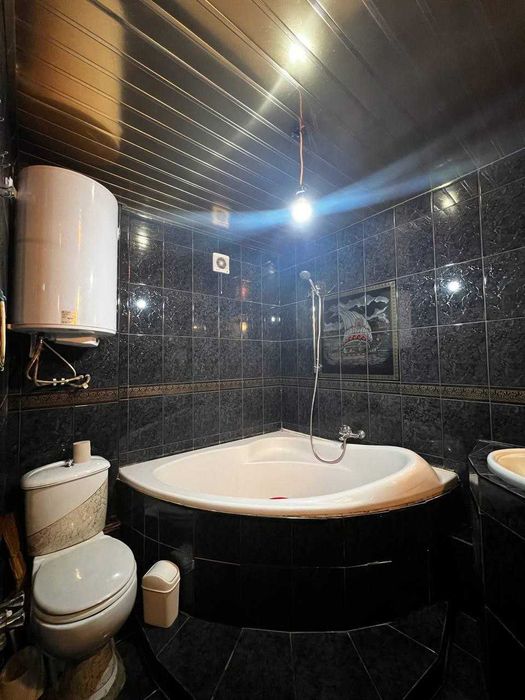 Продам 2 комнатную квартиру ( Глинки ) Корабельный