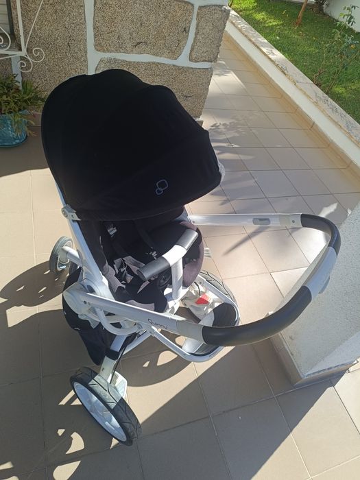 Carinho de passeio Quinny Mood Black Irony