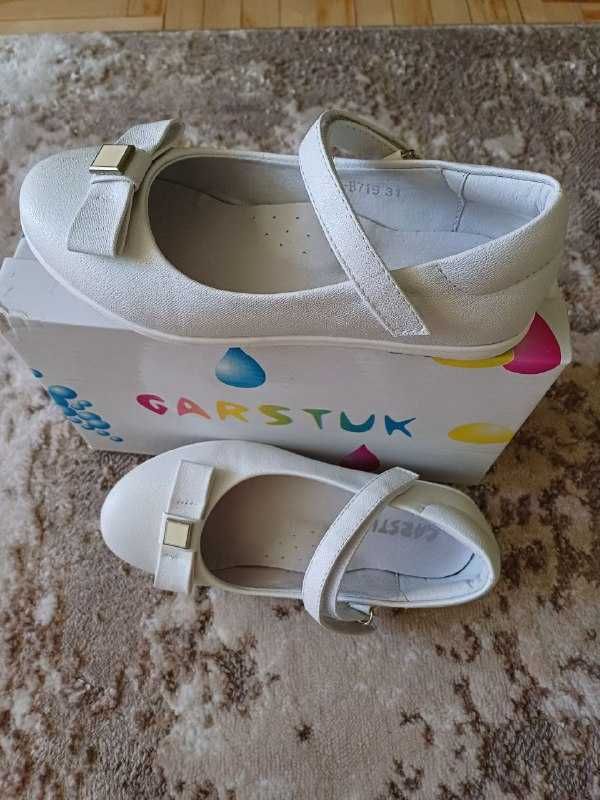 шкіряні туфельки Garstuk для дівчинки