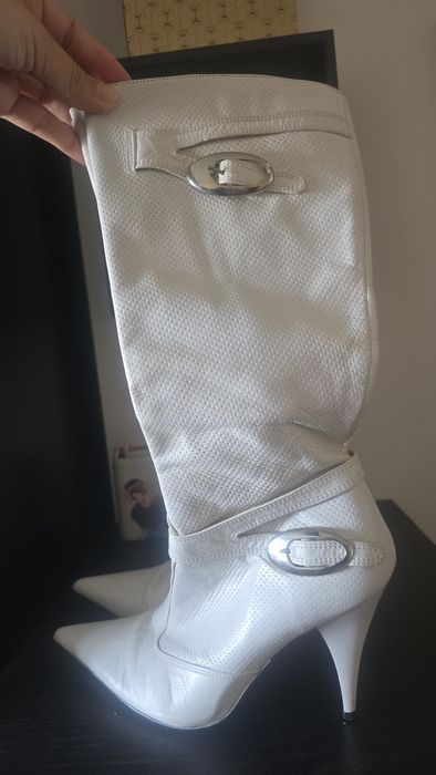 Botas de cano alto em pele marca seaside