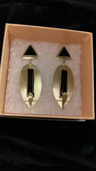 Сережки жіночі
