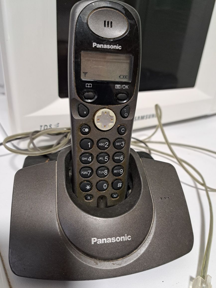 Продам стаціонарний телефон бездротовий Panasonic