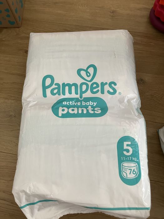 Pieluszki pampers rozmiar 5