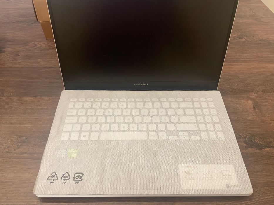 Asus Vivobook S15 S530F - Intel® Core™ i564284465418241122