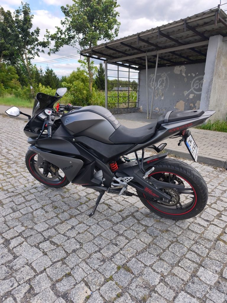 Sprzedam Yamaha YZF-R125