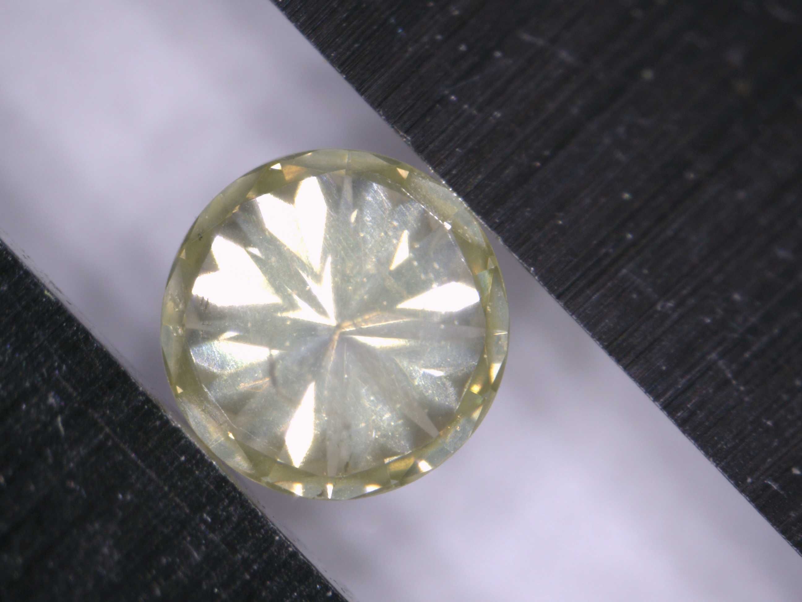 Naturalny Diament 0.07ct Żółty Brylant I1