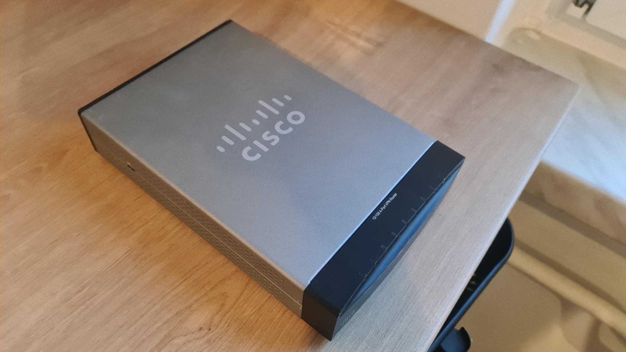 Router Cisco RV 042 Small Business