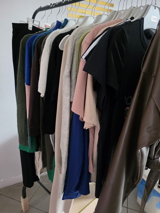 Boxy ubrań Nowe Wyprzedaż