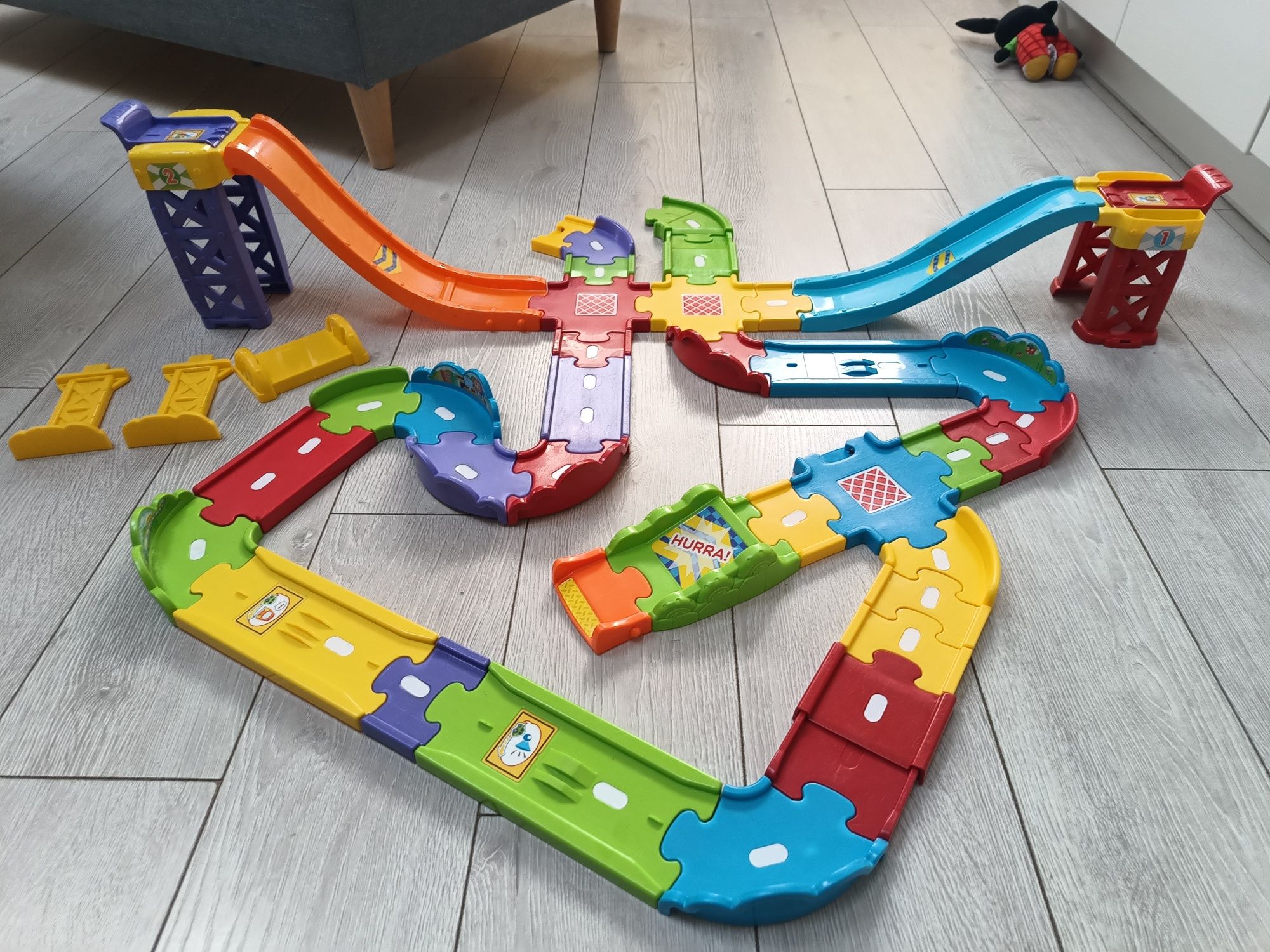 VTech tut tut tory