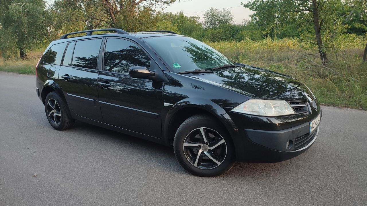 Renault Megane 1.6 бензин
