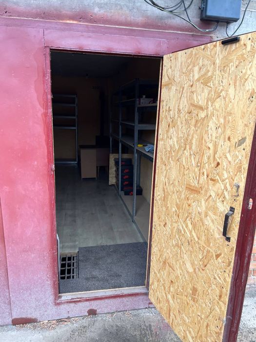 Гараж у гск політ