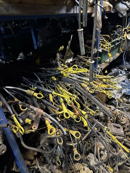 Форд Фокус 2 автозапчастини Розборка сірий колір