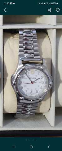 Zegarek Wenger swiss made