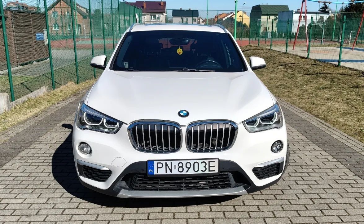 BMW X1 1-WŁAŚCICEL* Tylko 118 tts/km* AUTOMAT* Szklany dach* SKÓRY* LED*Navi*