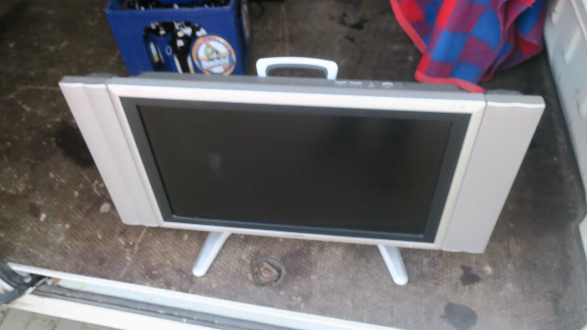 Telewizor Sharp Aquos LC26GA4E 26cali głośniki wzmacniacz