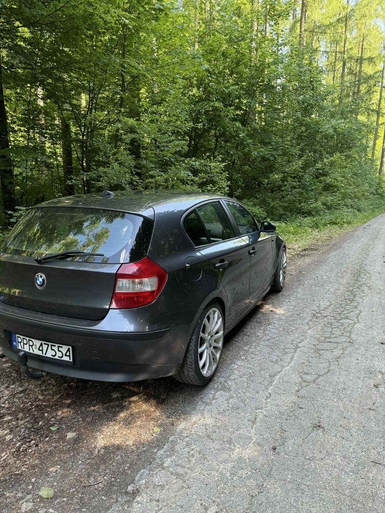 Samochód BMW e87 seria 1