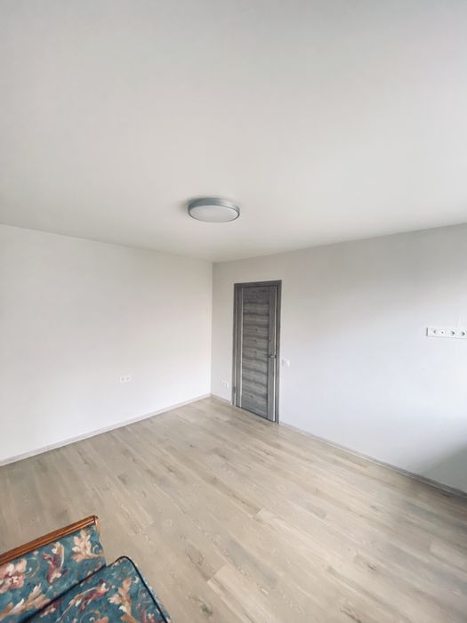 Уютная 1-комнатная с новым ремонтом в кирпичном доме — заезжай и живи!