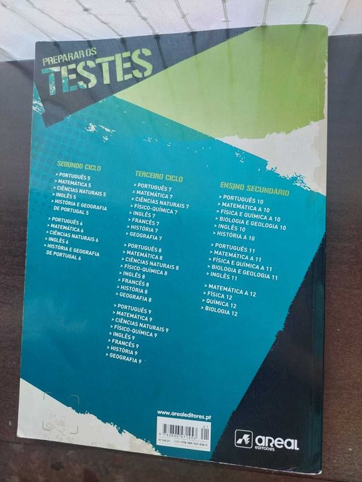 Livro de Preparação de Exame Biologia e Geologia 2015