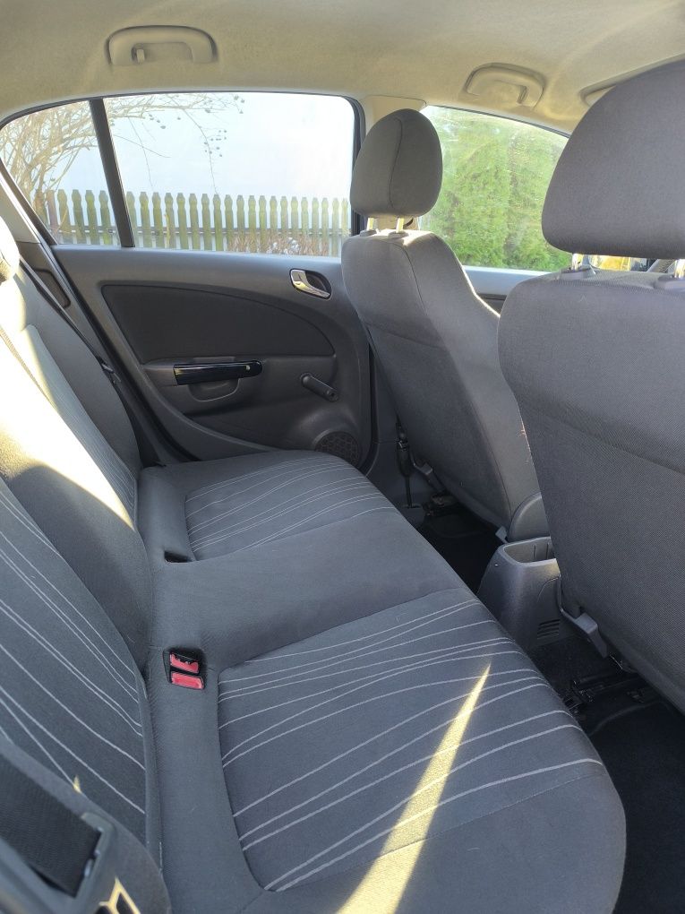 Opel Corsa D 2008 1.3 ecotec