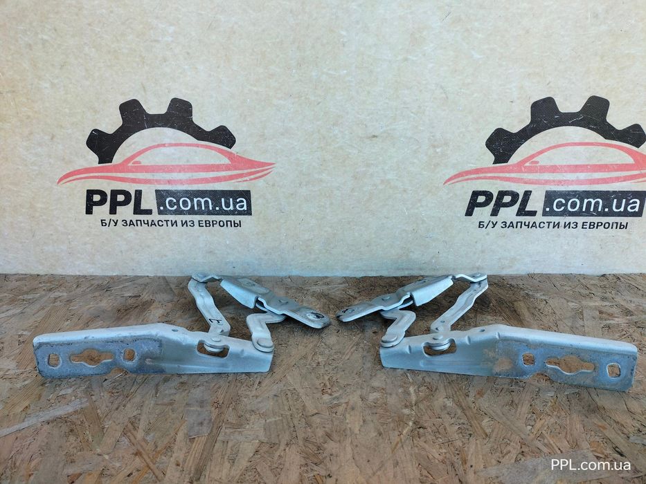 Ford Transit Connect II Mk2 13-21 Петля капота правая / левая