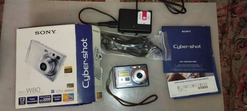 Фотоаппарат сони Полароид зенит