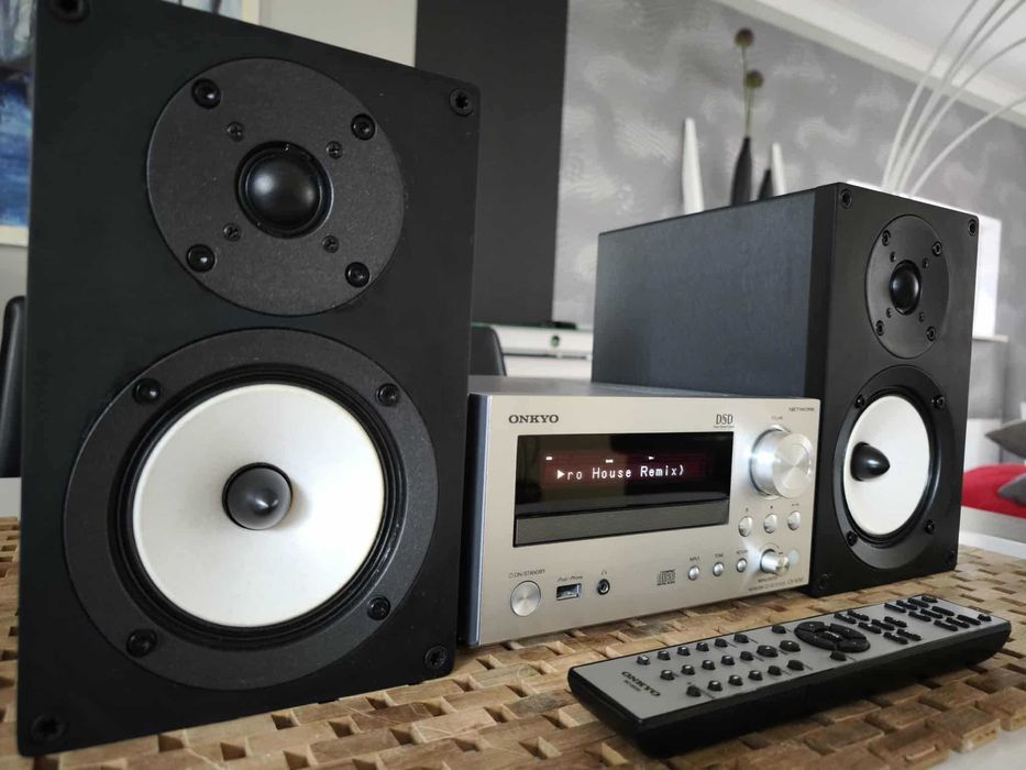 Onkyo CS-N765  Zestaw stereo  CD, USB i obsługą plików DSD hi-res