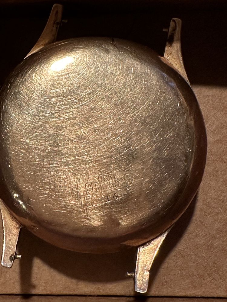 Relógio de ouro 18k da marca Breitling
