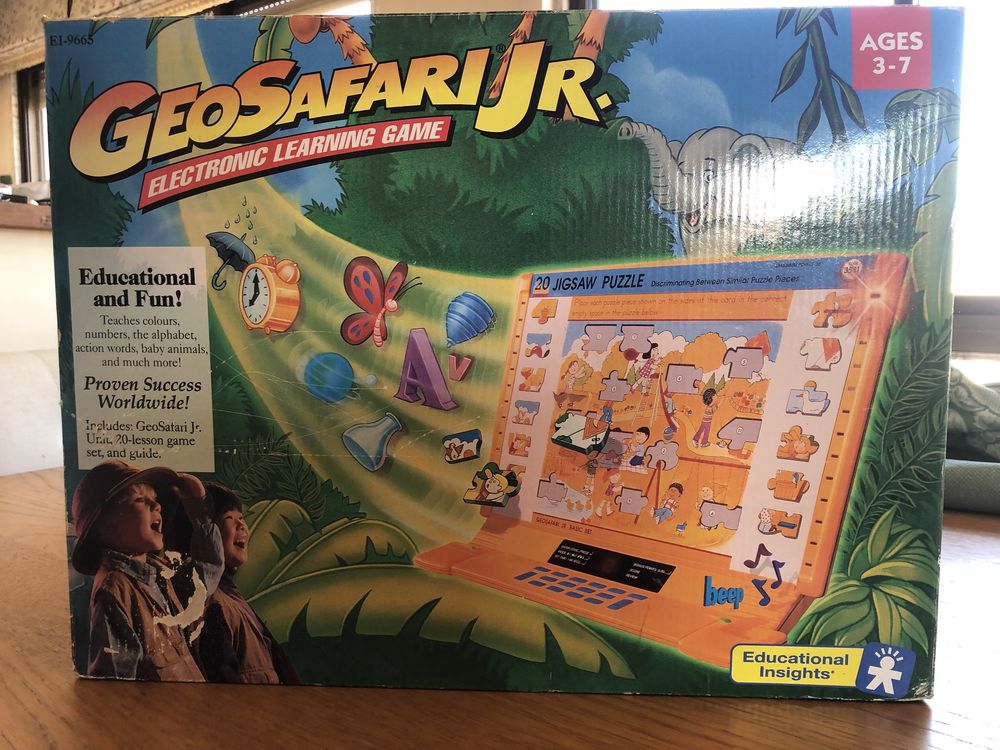 GeoSafari jogo eletrónico