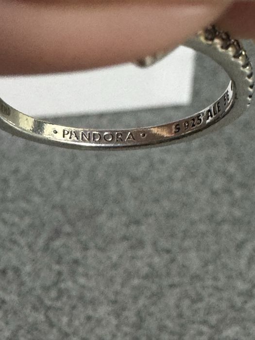 Каблучка Pandora "Щирі почуття"