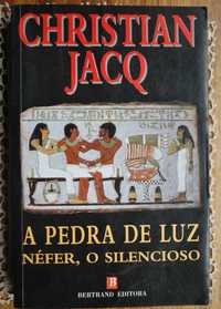 A Pedra de Luz Néfer O Silencioso de Christian Jacq