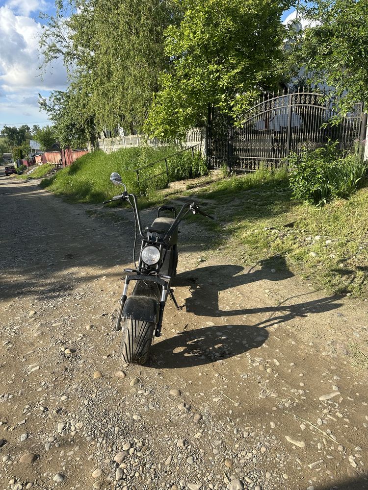 Продам електроскутер