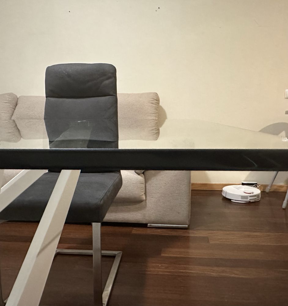 Mesa de Jantar Moderna