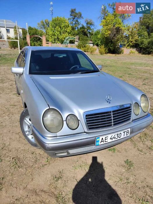 Продам  Merzedes-Benz E300d