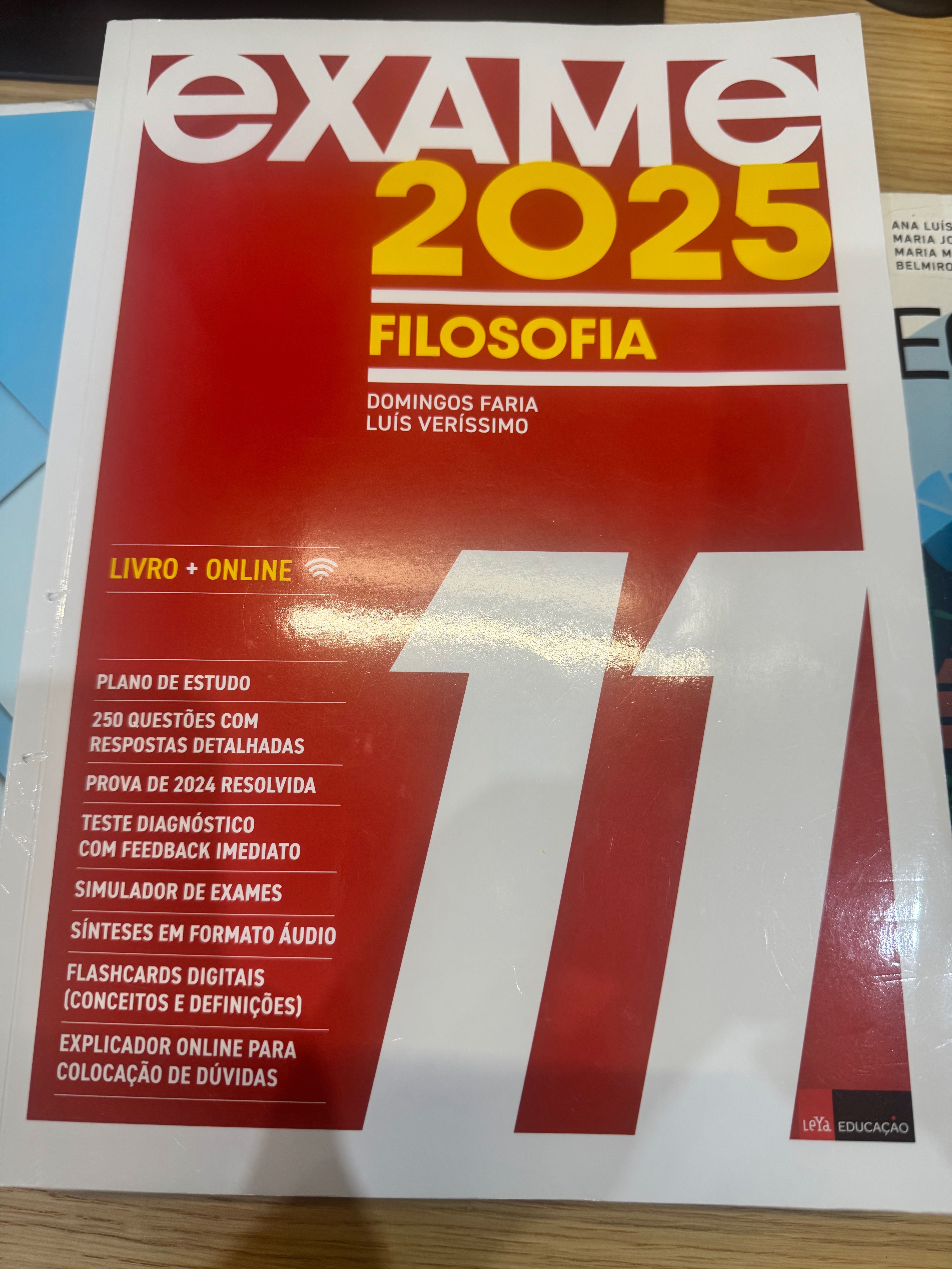 Caderno de exames Filosofia 11 ano