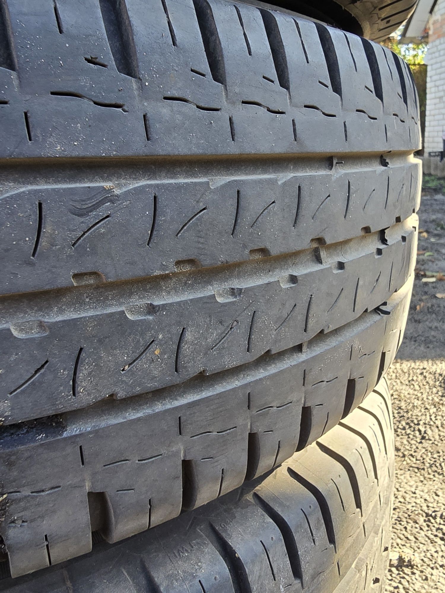 Шини BFGoodrich 215 70 15c