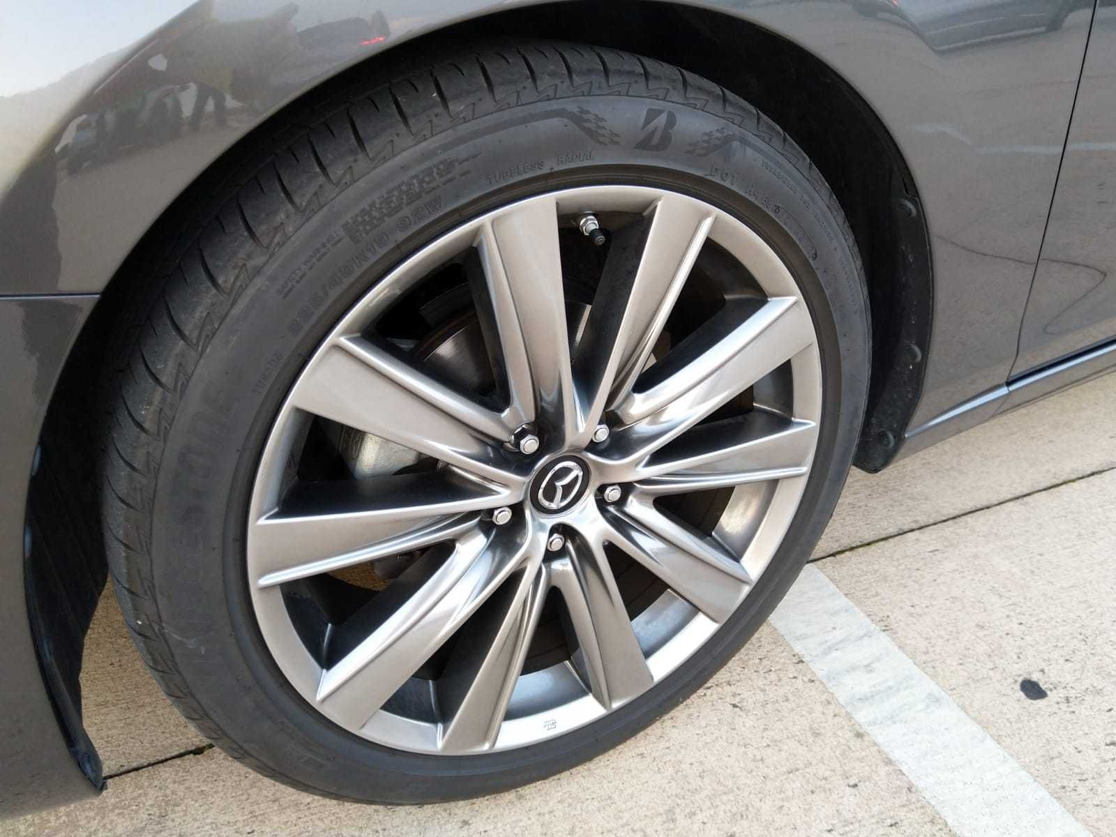 Mazda 6 2.0 só 15,000 km