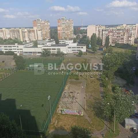 Продаж 3 кім. квартири на Прос. Червоної калини Троєщина